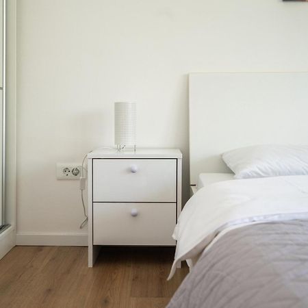 Bright 2Bdr Apartment With Balcony - Free Parking Сараево Екстериор снимка